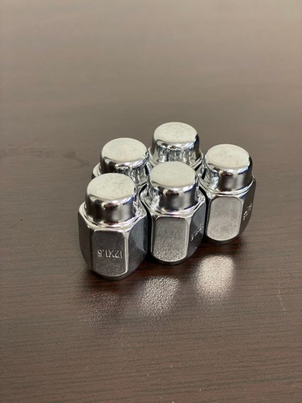 Lug Nut Closed-End M12x1.50